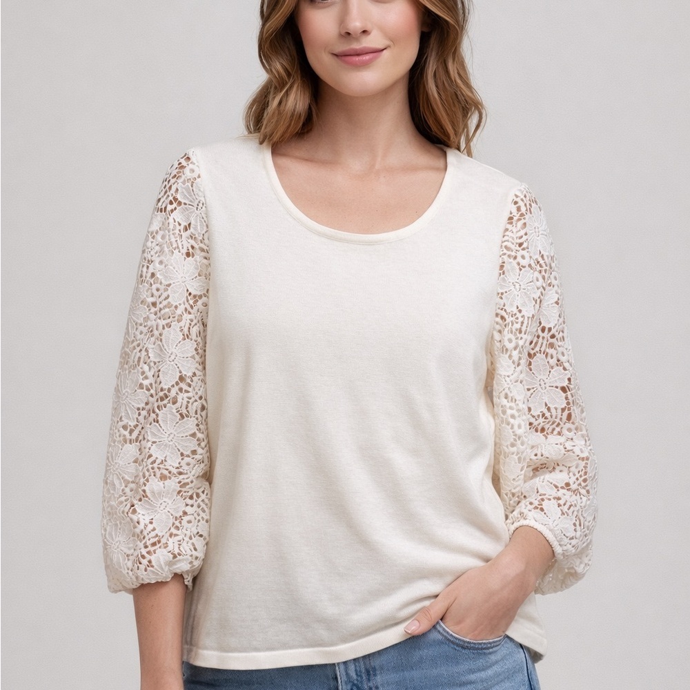 Adrianna papell blouse with floral lace sleeves Medium